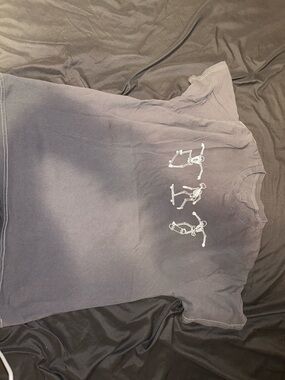 Full Tilt Men's Short Sleeve Black Gray Fade Graphic Tee